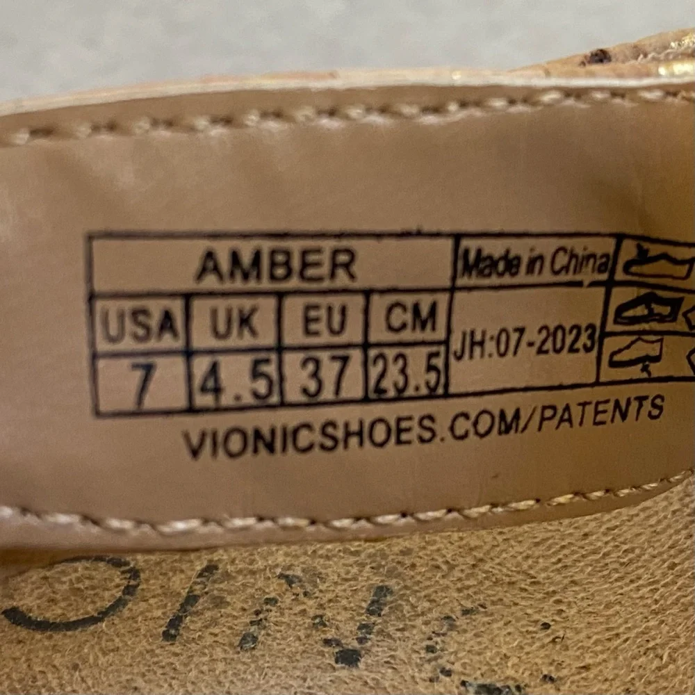 Vionic customer return